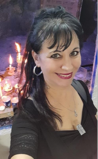 חברות וחברים מהקריות או חיפה